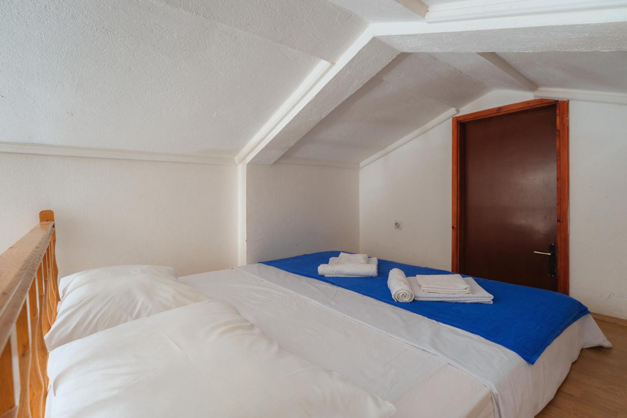 Hotel Savojo Петровац Номер фото
